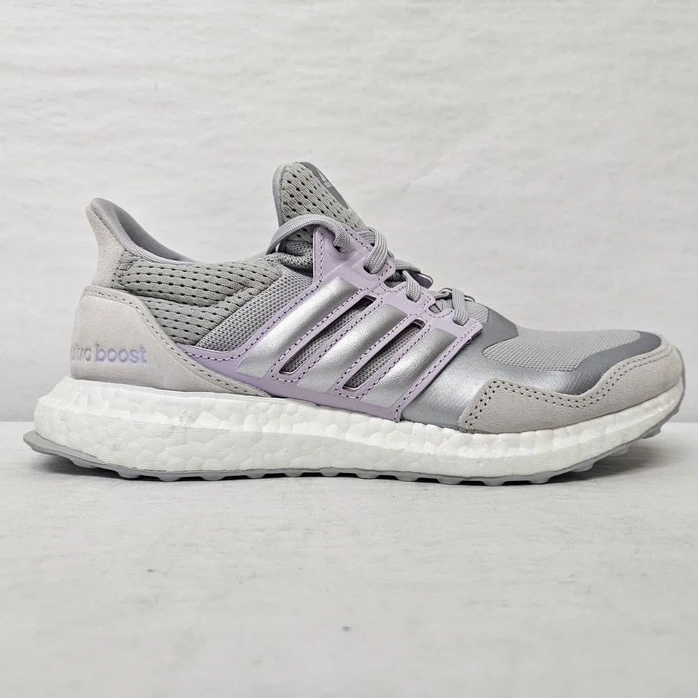Adidas‎ Ultraboost DNA S&L Running Shoes FW8390 Silver Lavender Women Size 8.5